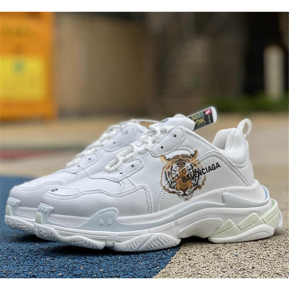 Balenciaga Triple S x Gucci Tiger Print Sneaker In White - PerfectKickZ