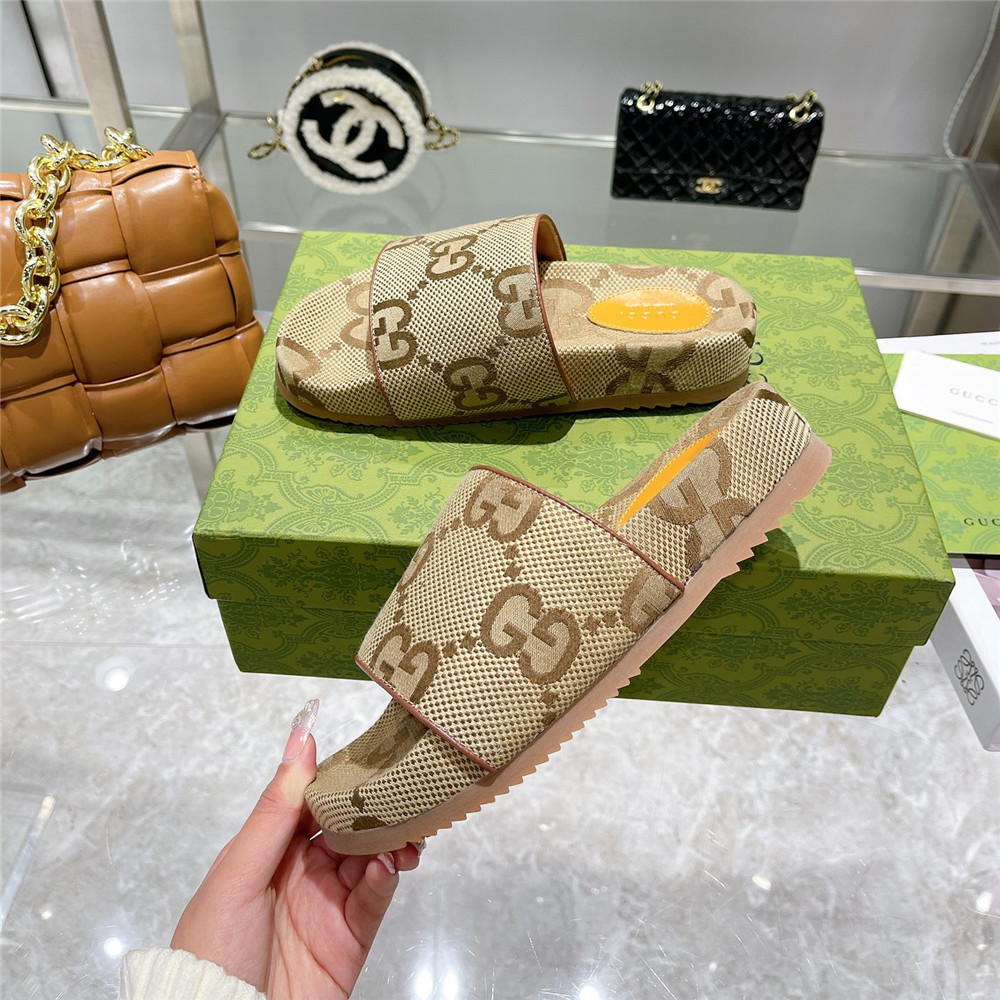 Men's GG Canvas Slide Sandal(Beige) - PerfectKickZ