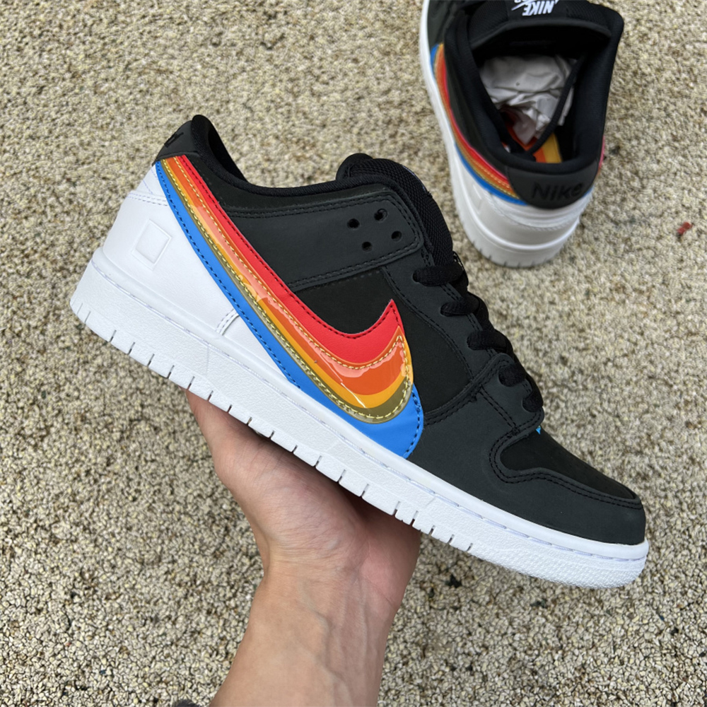 Nike X Polaroid SB Dunk Low Sneaker - 