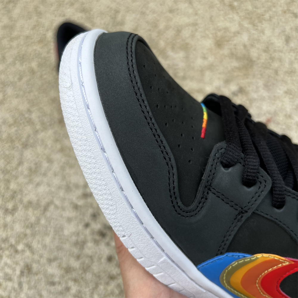 Nike X Polaroid SB Dunk Low Sneaker - 