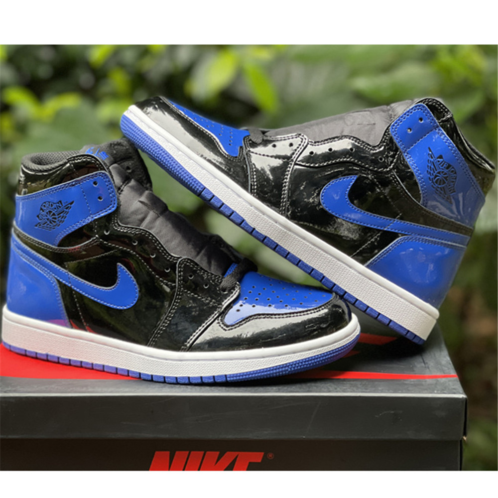 Air Jordan 1 OG Dark Marina Blue Sneaker 555088-404 - PerfectKickZ