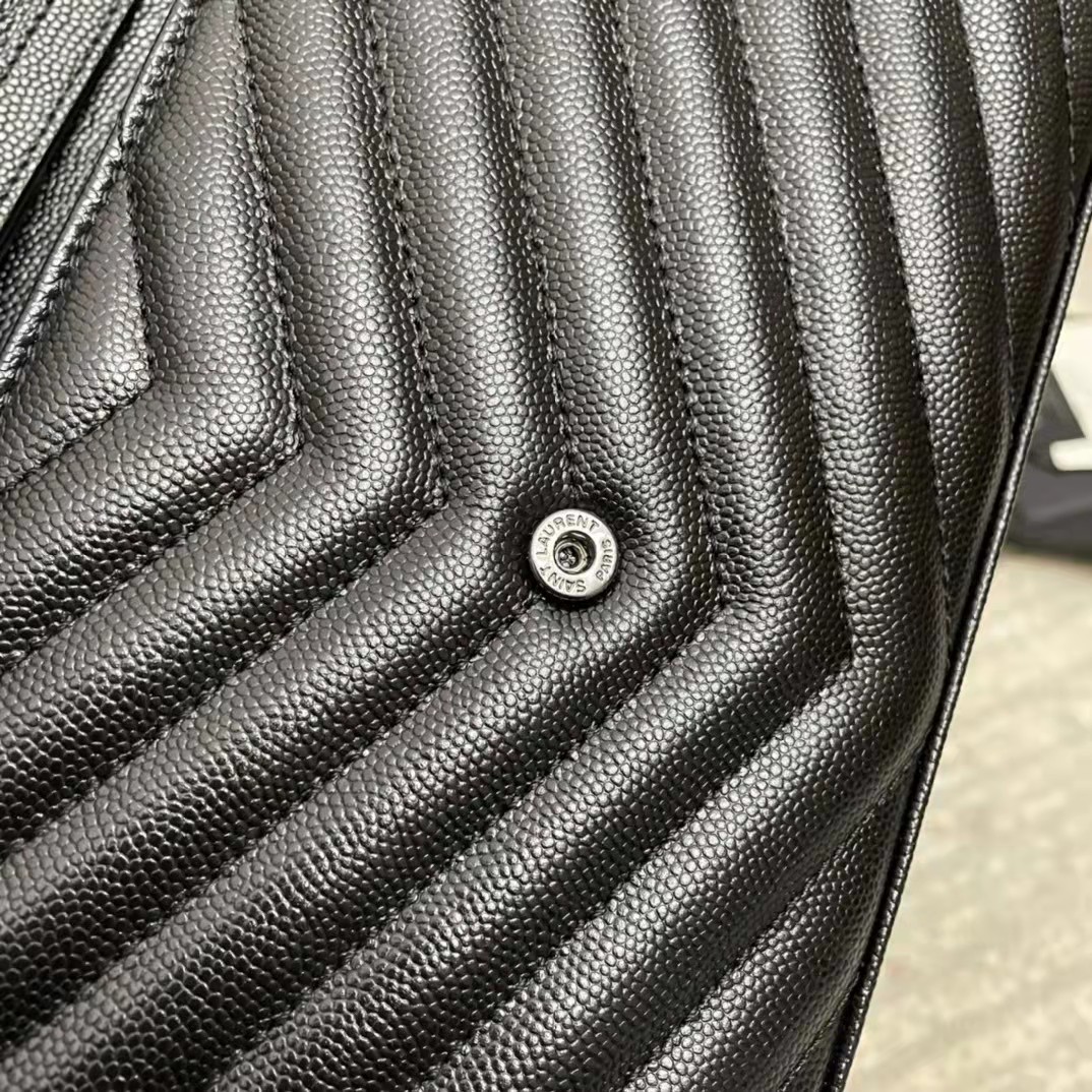 Saint Laurent Shoulder Bag - PerfectKickZ