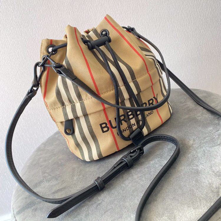 Burberry Shoulder Bag (Size 18*19.5*14cm) - PerfectKickZ