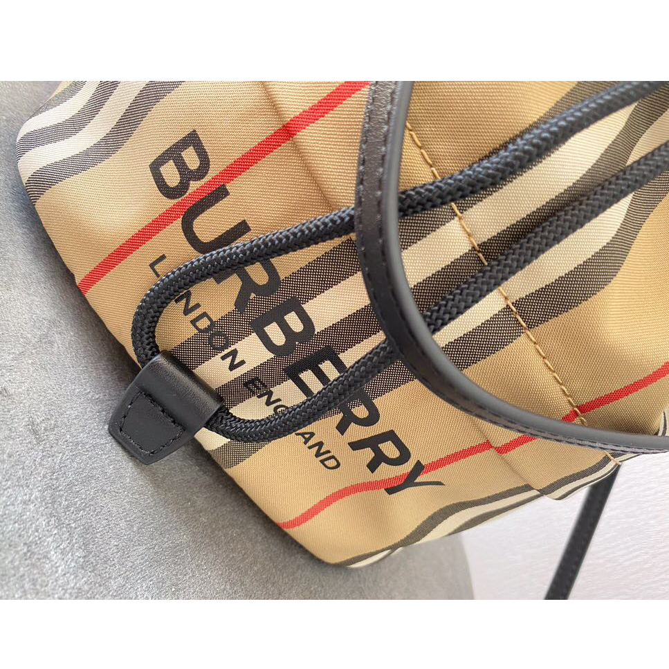 Burberry Shoulder Bag (Size 18*19.5*14cm) - PerfectKickZ