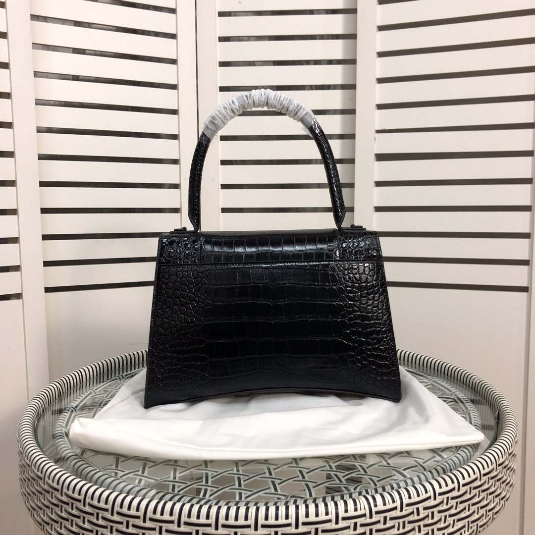 Balenciaga Women's Handbag - PerfectKickZ
