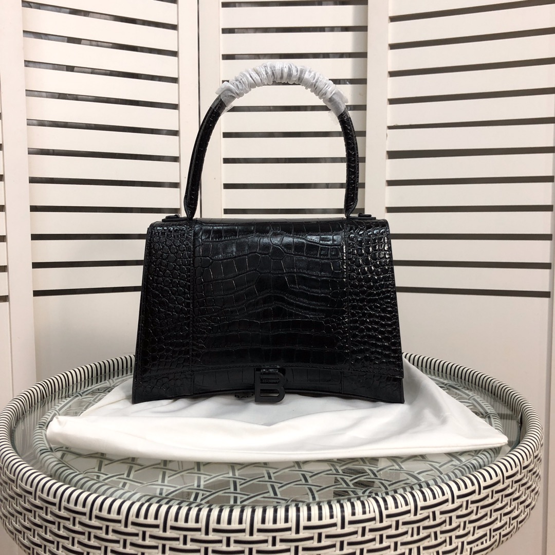 Balenciaga Women's Handbag - PerfectKickZ