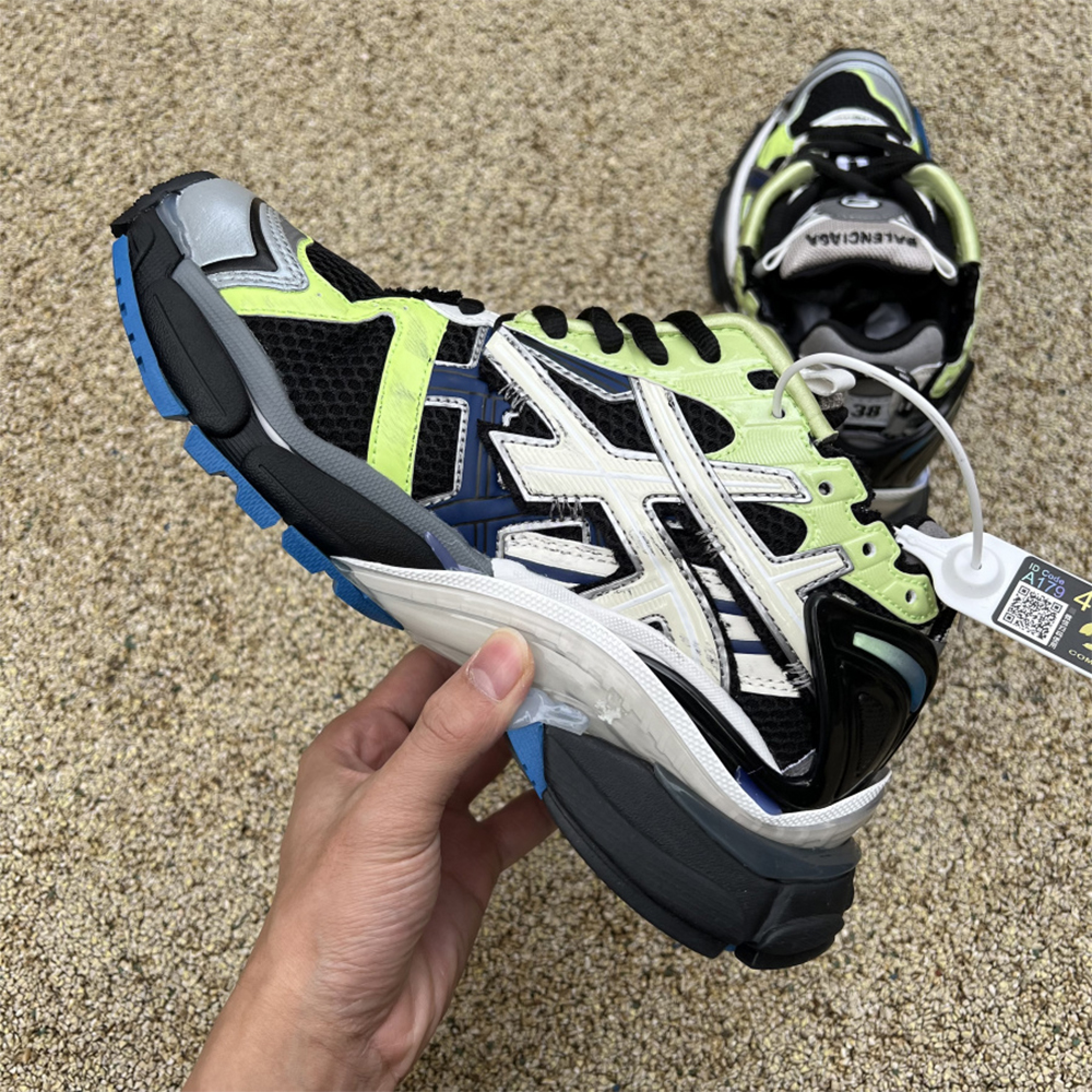Balenciaga Runner Sneaker In Green - PerfectKickZ