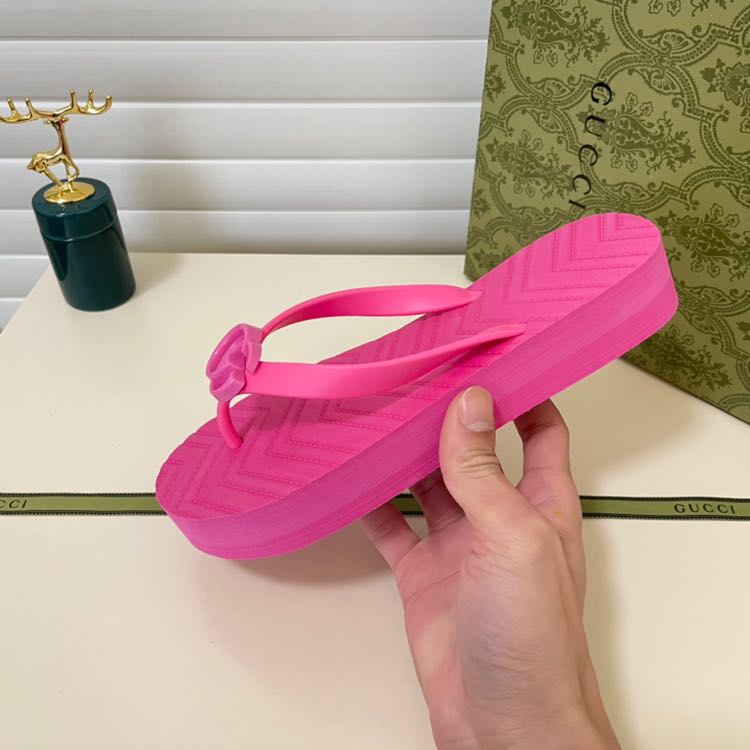 Gucci Thong Sandal With Double G - PerfectKickZ
