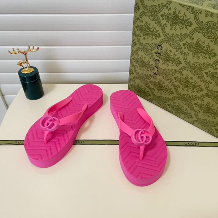 Gucci Thong Sandal With Double G - PerfectKickZ