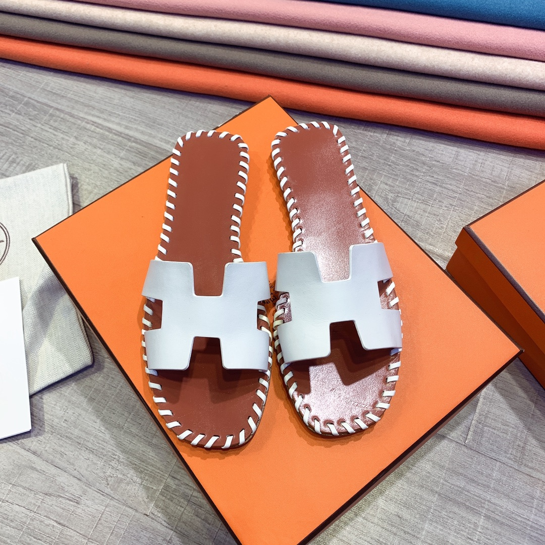 Hermes Leather Oran Sandals - PerfectKickZ