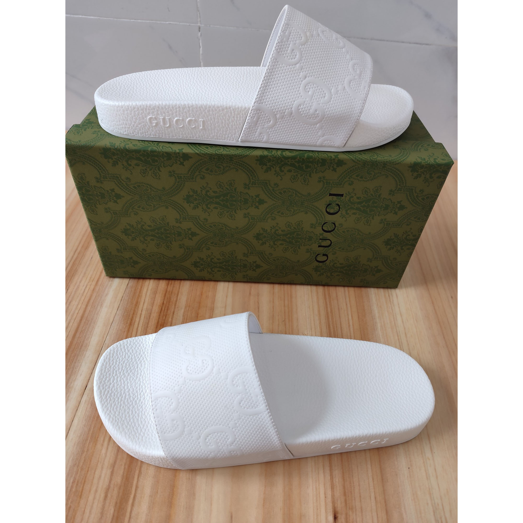 Gucci Logo Rubber Slide Sandal In White - PerfectKickZ