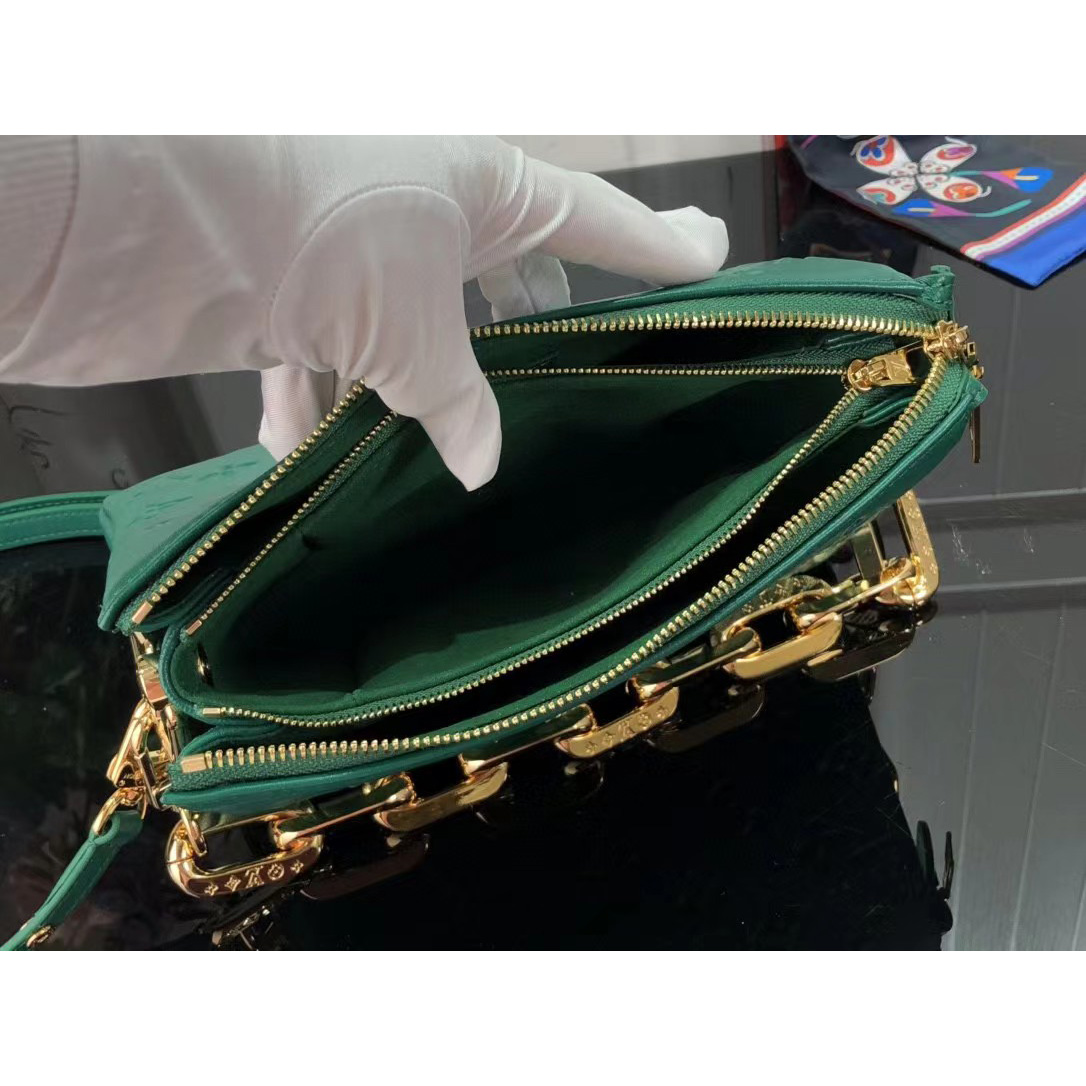 Louis Vuitton  BB Handbag （21 x 16 x 7cm） - PerfectKickZ