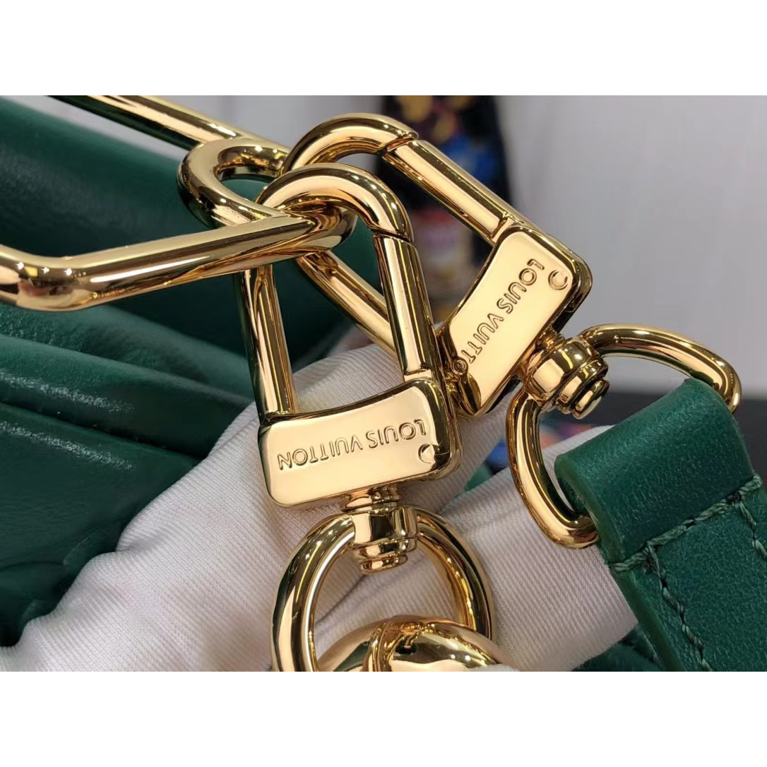 Louis Vuitton  BB Handbag （21 x 16 x 7cm） - PerfectKickZ