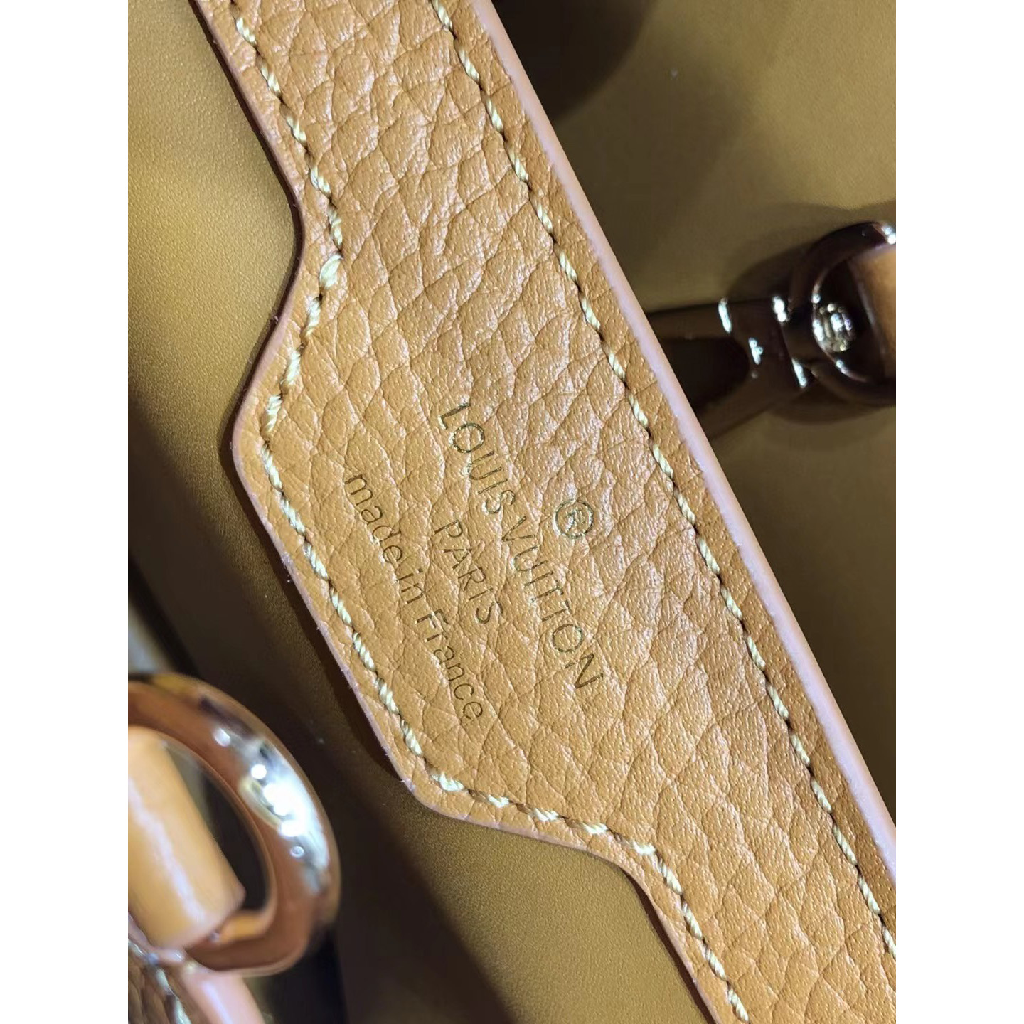 Louis Vuitton Capucines Handbag In Brown（27 x 18 x 9cm） - PerfectKickZ