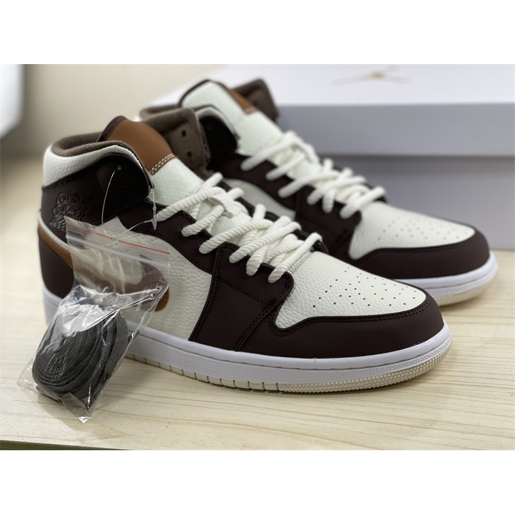 Jordan  AJ1 Mid Sneaker DO6699-200 - PerfectKickZ