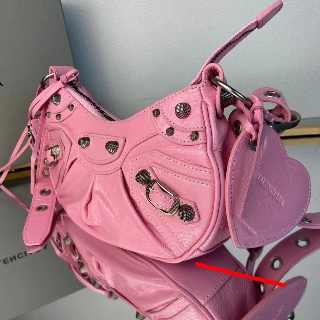 Balenciaga Women's Handbag（26-16-10cm） - PerfectKickZ