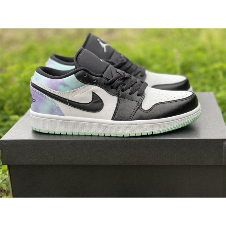 Air Jordan 1 Low Sneaker   DM1199 100 - PerfectKickZ