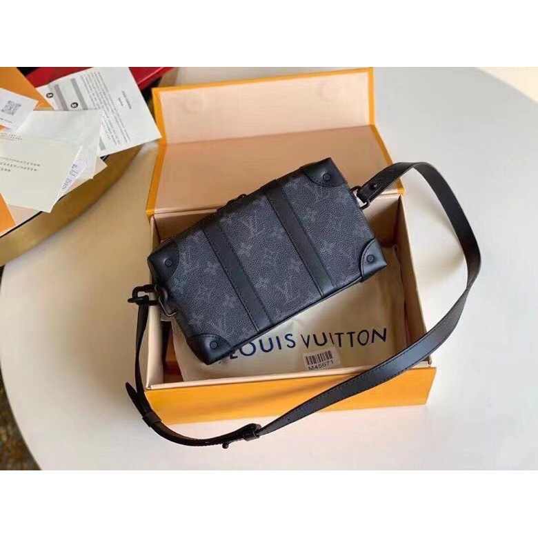 Louis Vuitton Postman Bag (22.5-14-5CM) - PerfectKickZ
