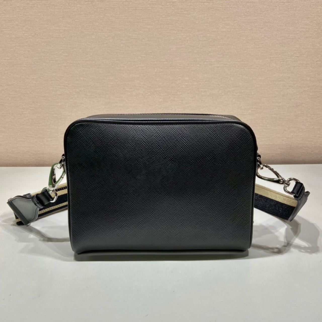 Prada Saffiano Leather Shoulder Bag(24-18-6cm) - PerfectKickZ