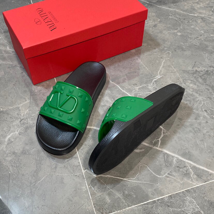 Valenti Garavani Summer V Logo Singature Sandal In Green - PerfectKickZ