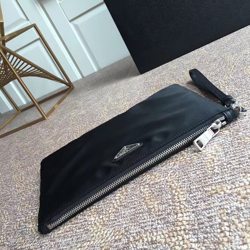 Prada Flat Pouch Black   28-18-1CM - PerfectKickZ