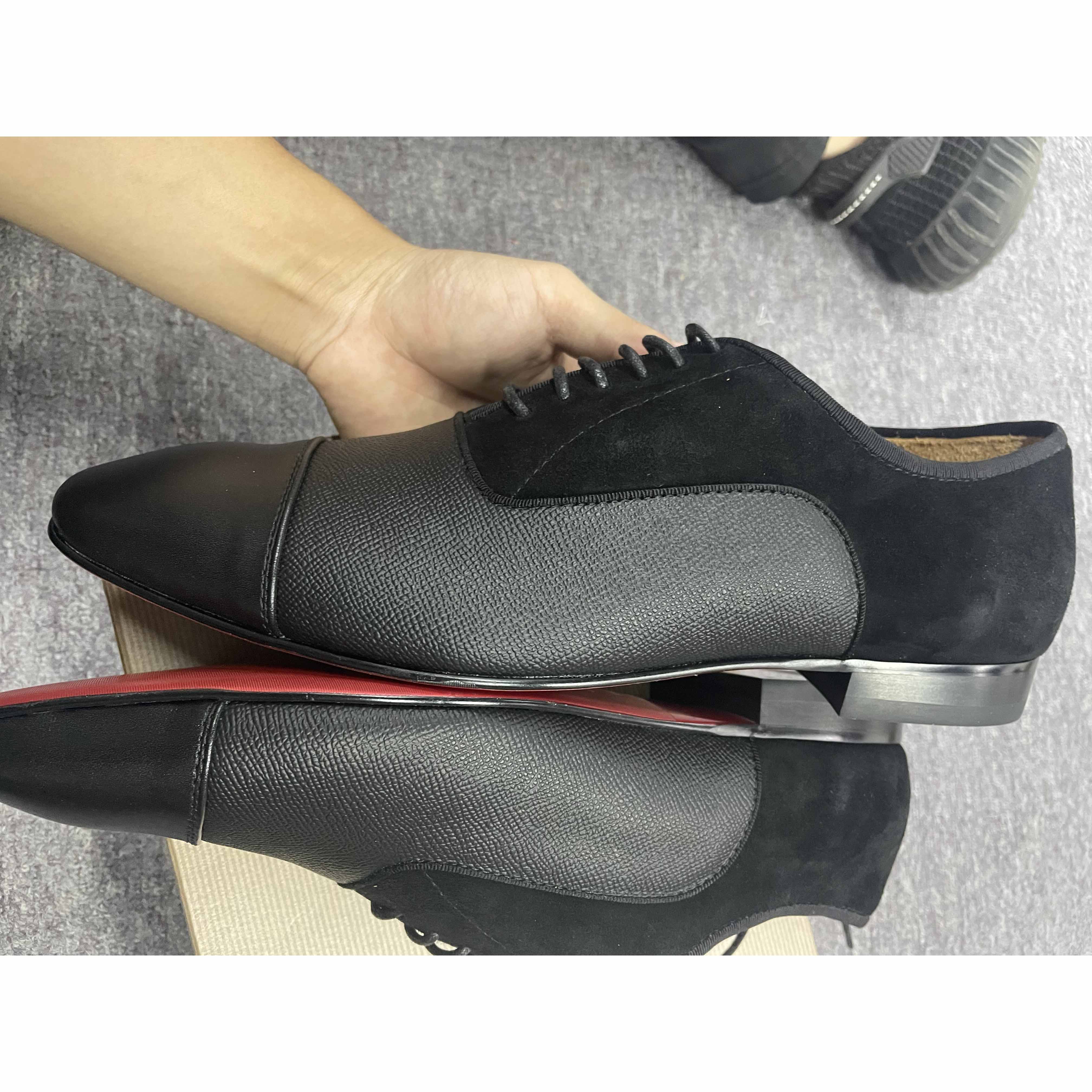 Christian Louboutin A Mile In Greggo Flat - PerfectKickZ