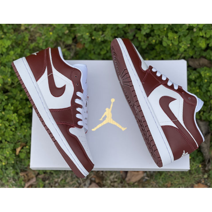 Air Jordan 1 “Team Red”Low Sneaker  DC0774-116 - PerfectKickZ