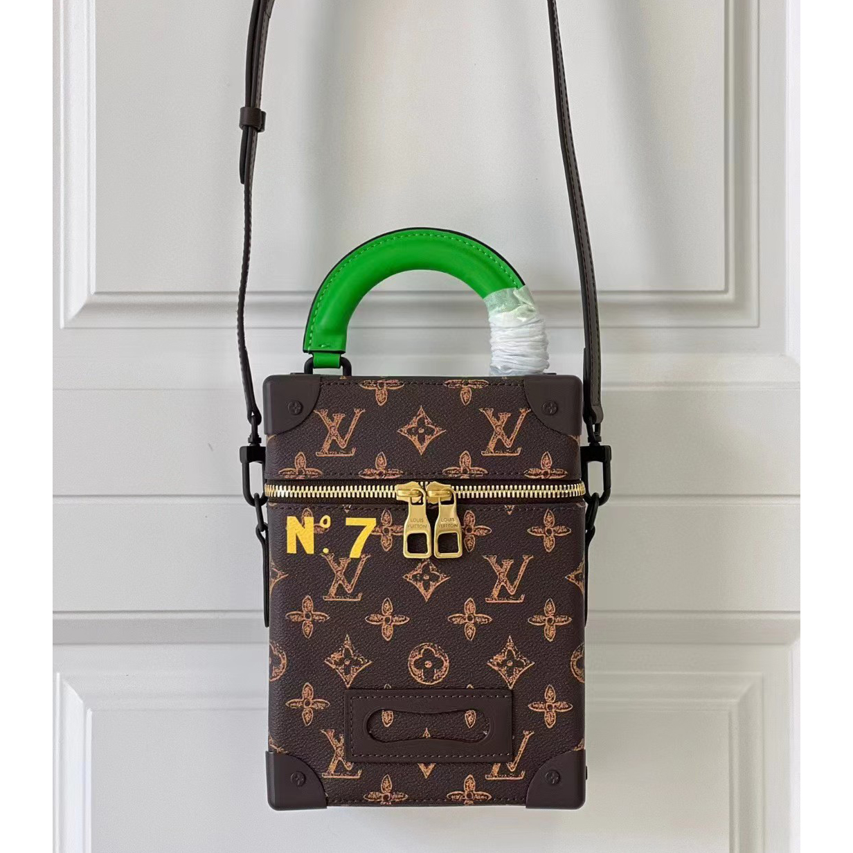 Louis Vuitton Vertical Box Trunk Handbag(15.5-22-7.5 CM) - PerfectKickZ