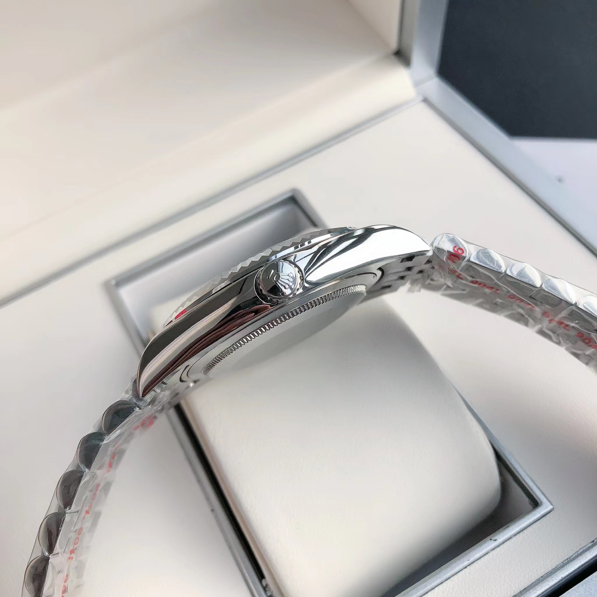 Rolex Watch  41mm - PerfectKickZ