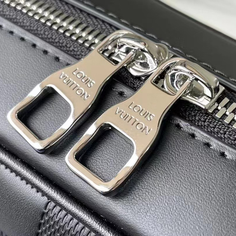 Louis Vuitton Pochette Steamer Handbag(27-18-7 CM) - PerfectKickZ