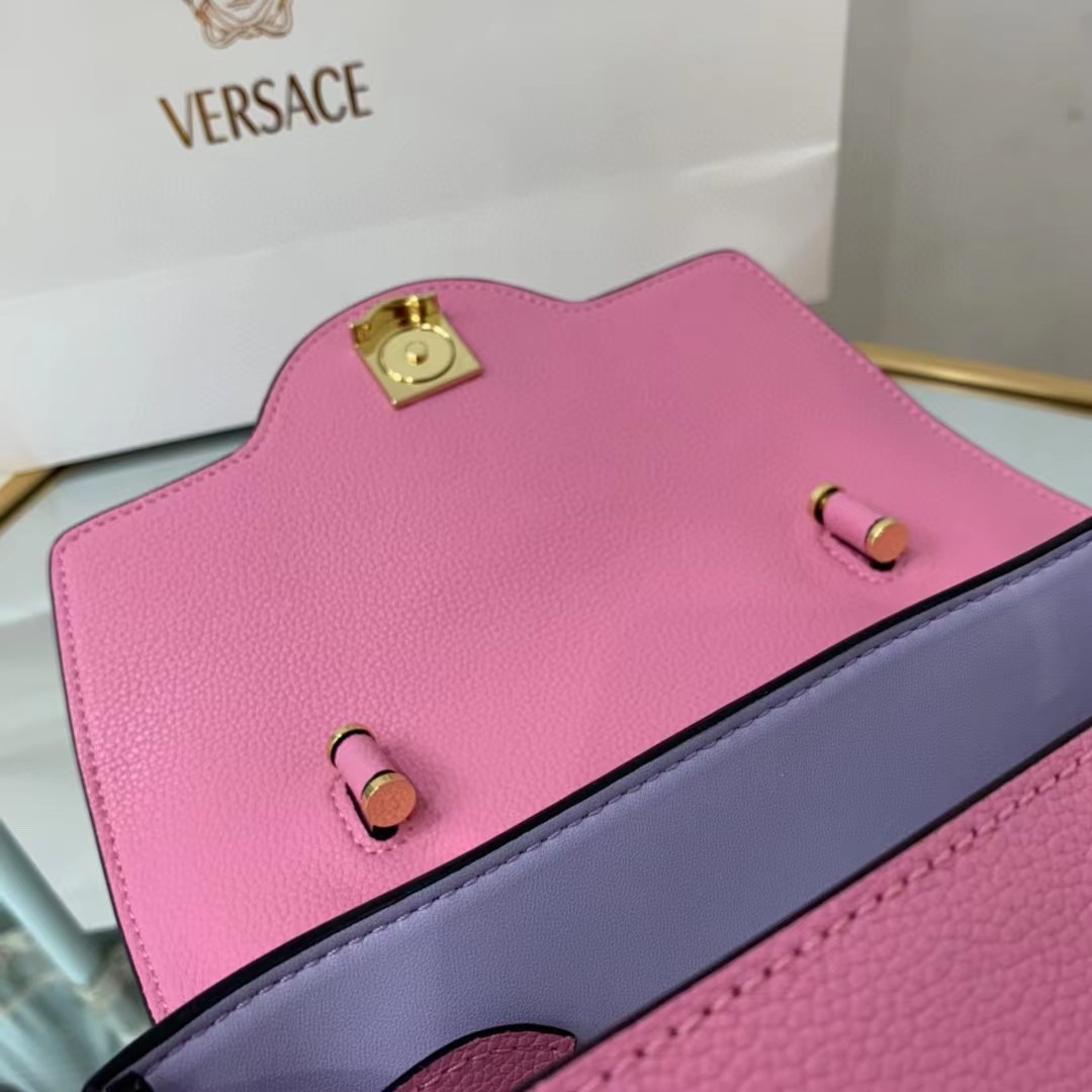  Versace  Women Shoulder Bag(25-22-15cm) - PerfectKickZ