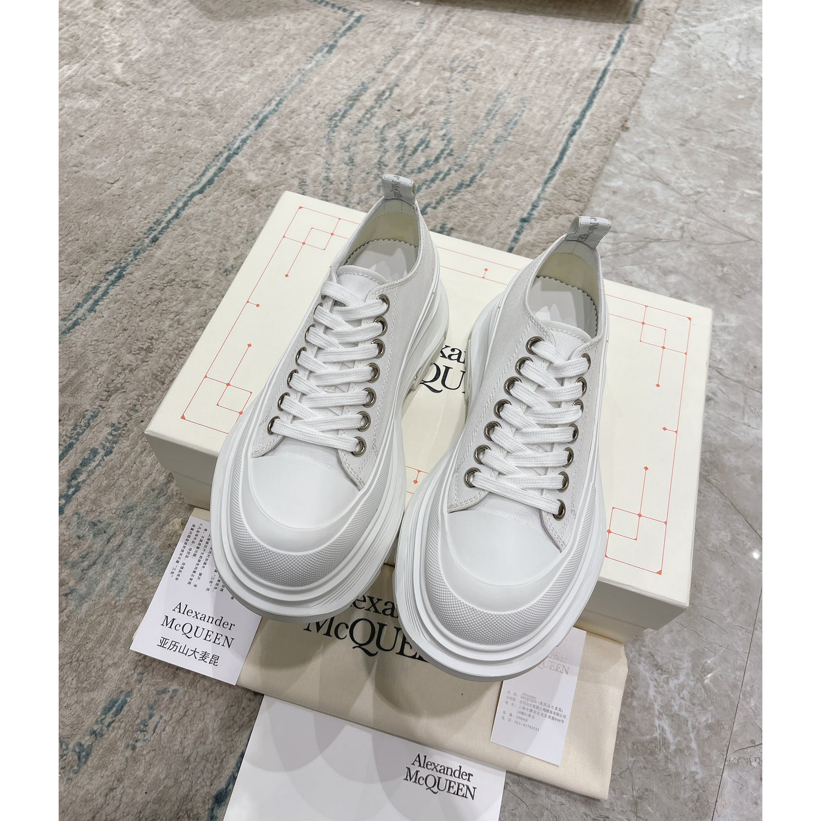 Alexander Mqueen Tread Slick Platform Low Sneakers - PerfectKickZ