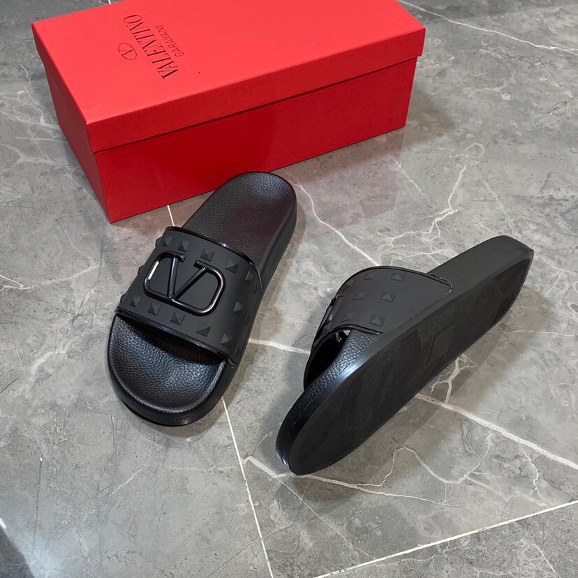 Valenti Garavani Summer V Logo Singature Sandal In Black - PerfectKickZ