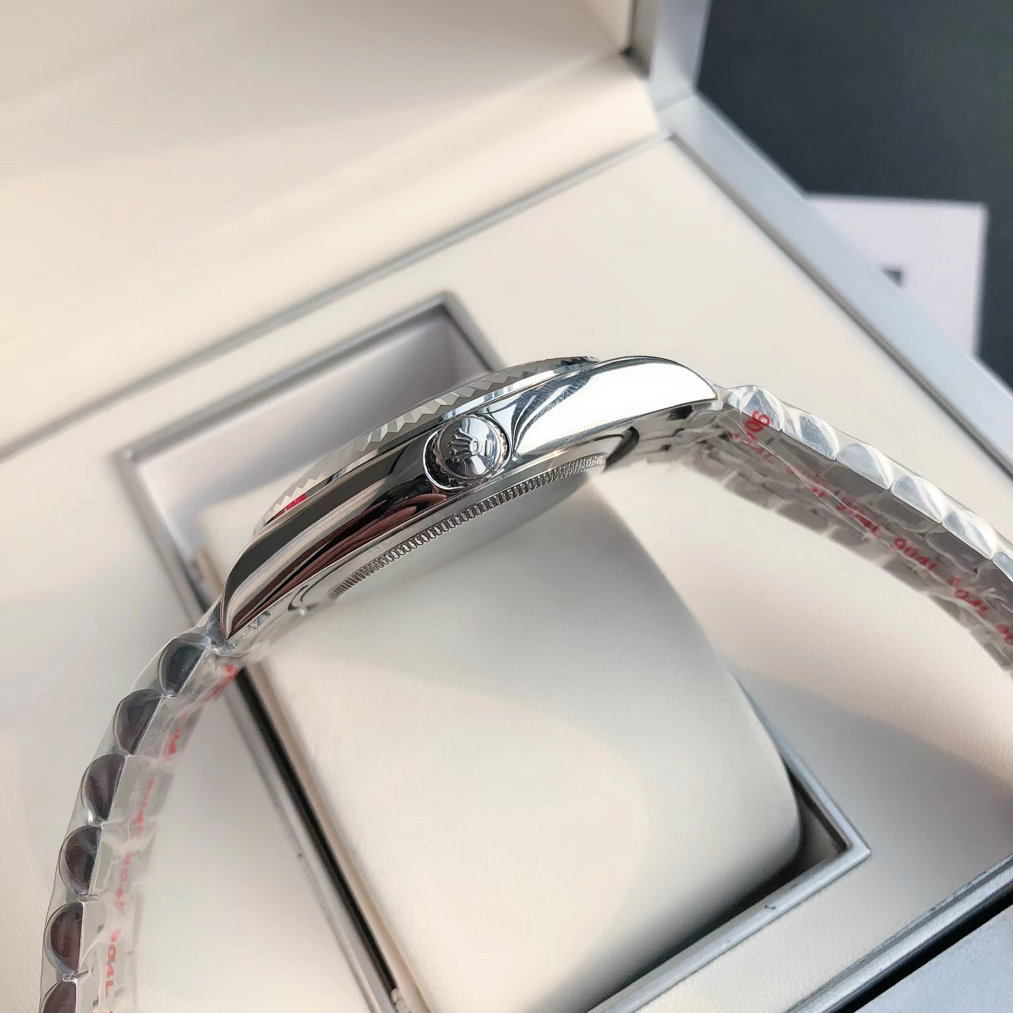 Rolex Watch  41mm - PerfectKickZ