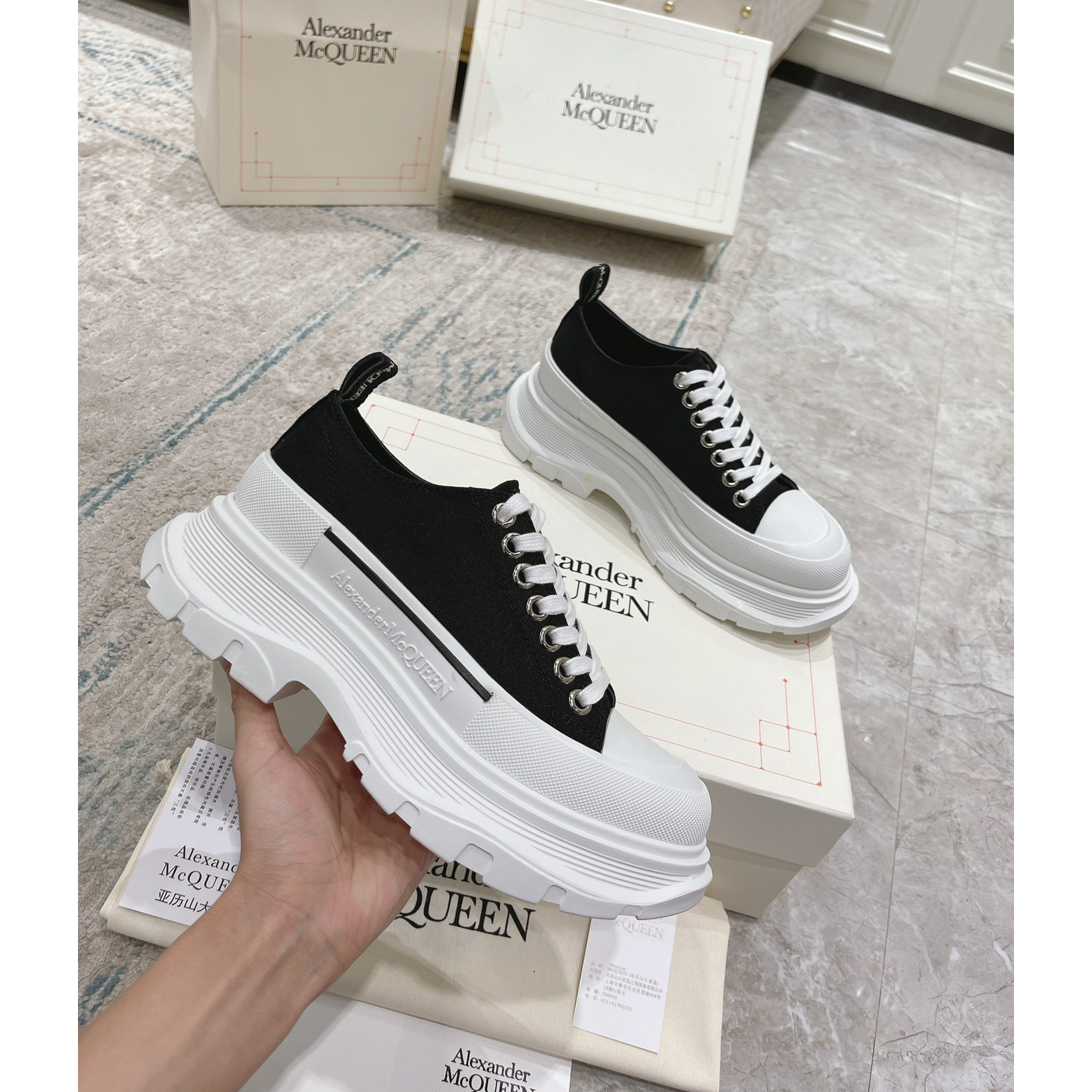 Alexander Mqueen Tread Slick Platform Low Sneakers - PerfectKickZ