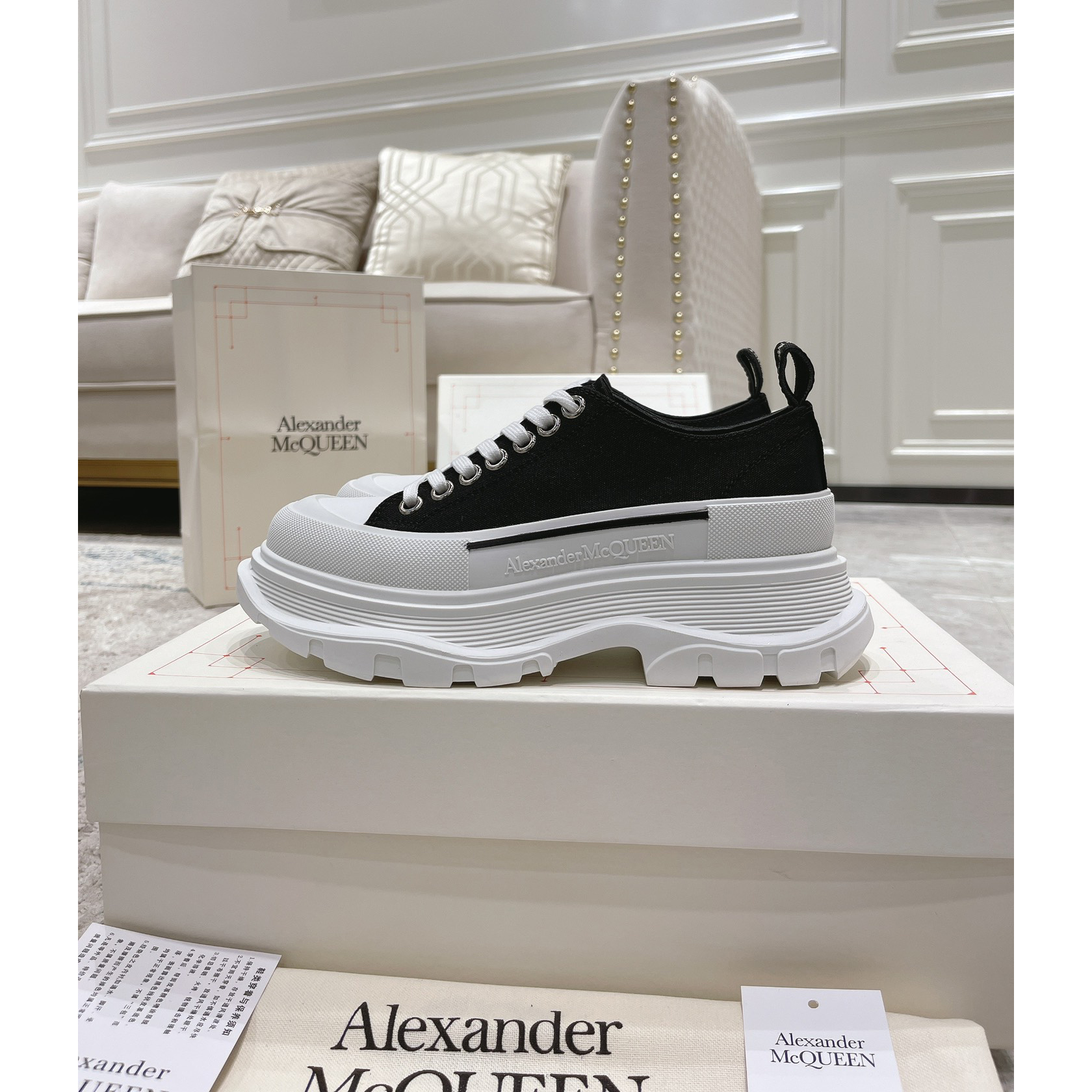 Alexander Mqueen Tread Slick Platform Low Sneakers - PerfectKickZ
