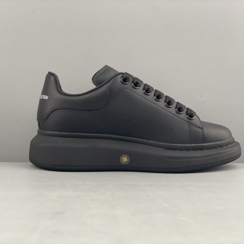 Alexander Mqueen Low-Top Sneakers     - PerfectKickZ