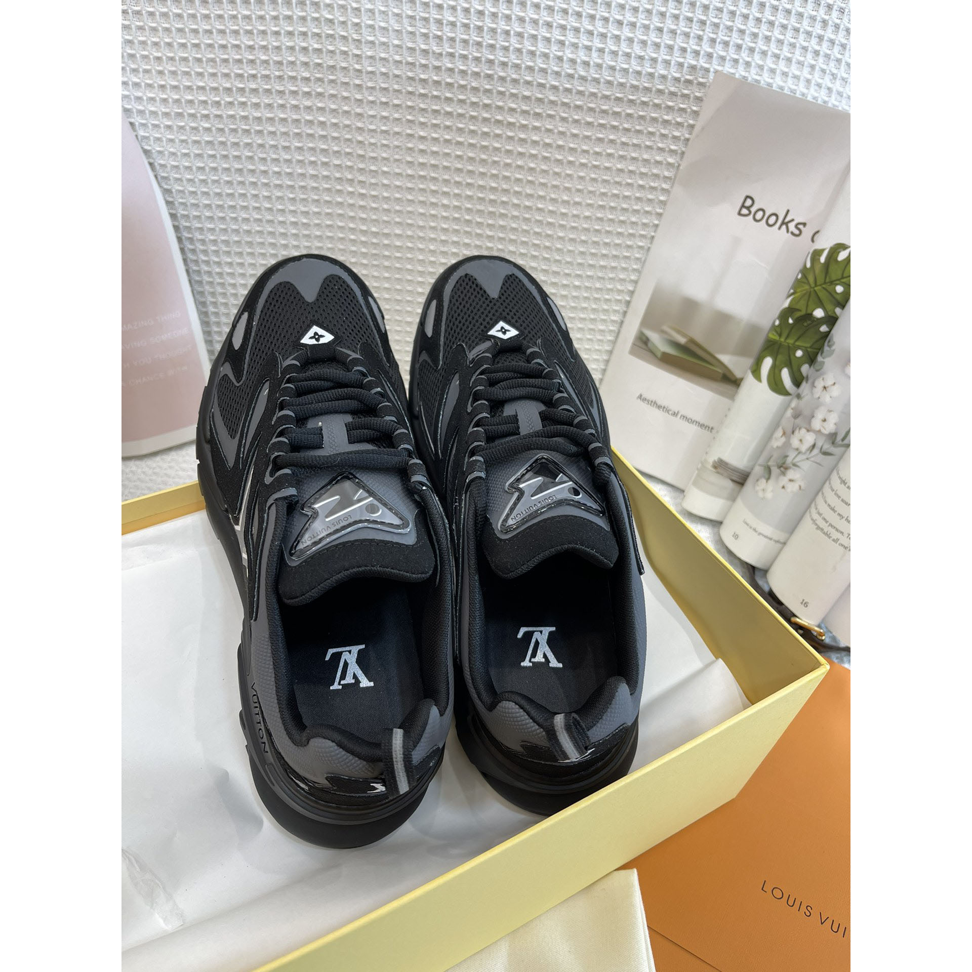 Louis Vuitton Runner Tatic Sneaker - PerfectKickZ