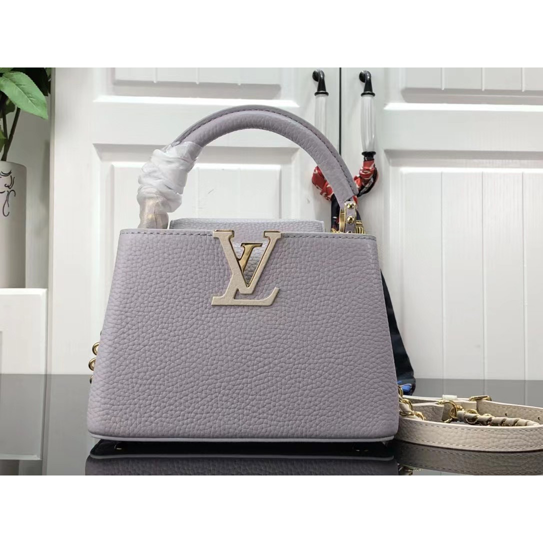Louis Vuitton Capucines Mini Handbag (21 x 14 x 8 cm) - PerfectKickZ