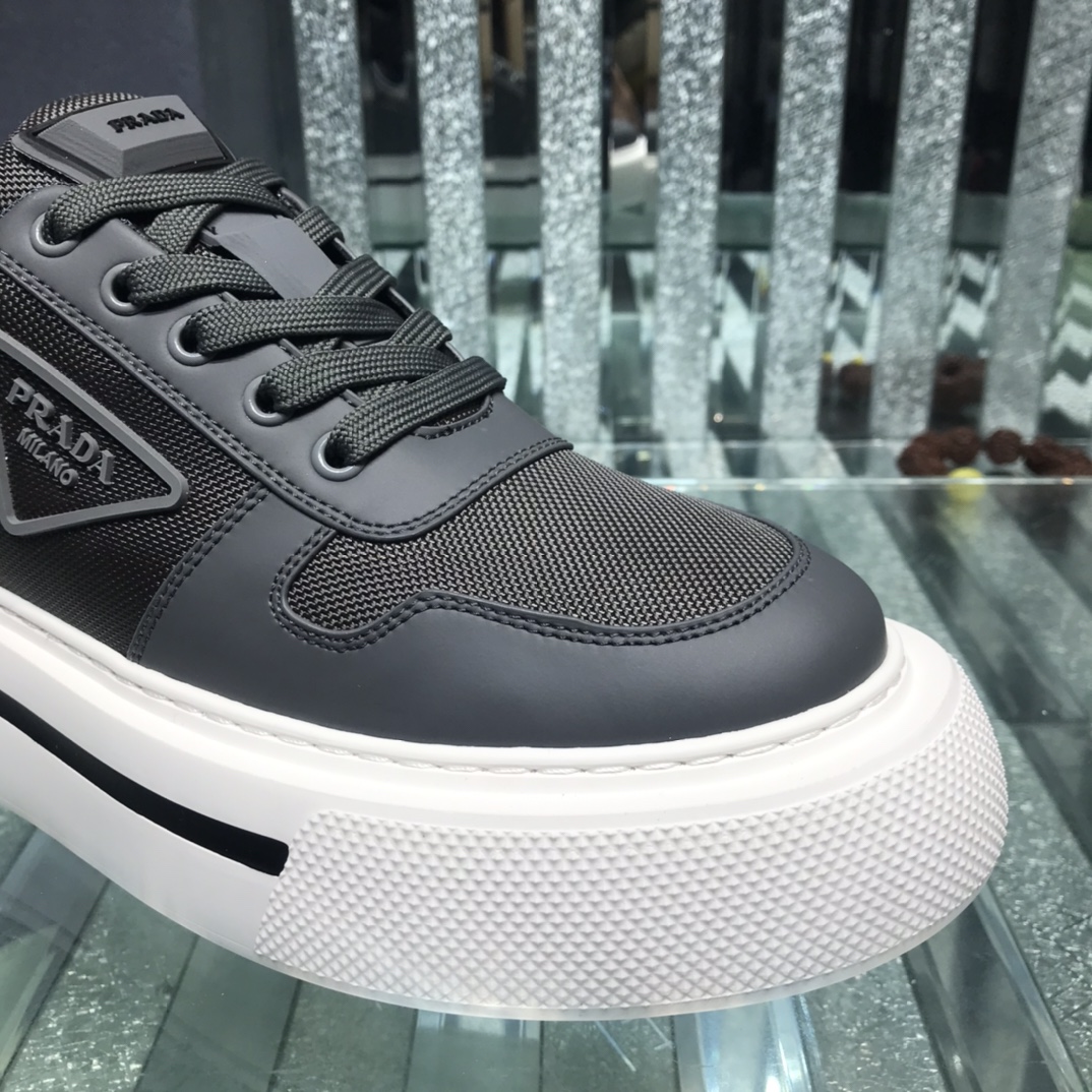 Prada Logo Sneakers In Black - PerfectKickZ
