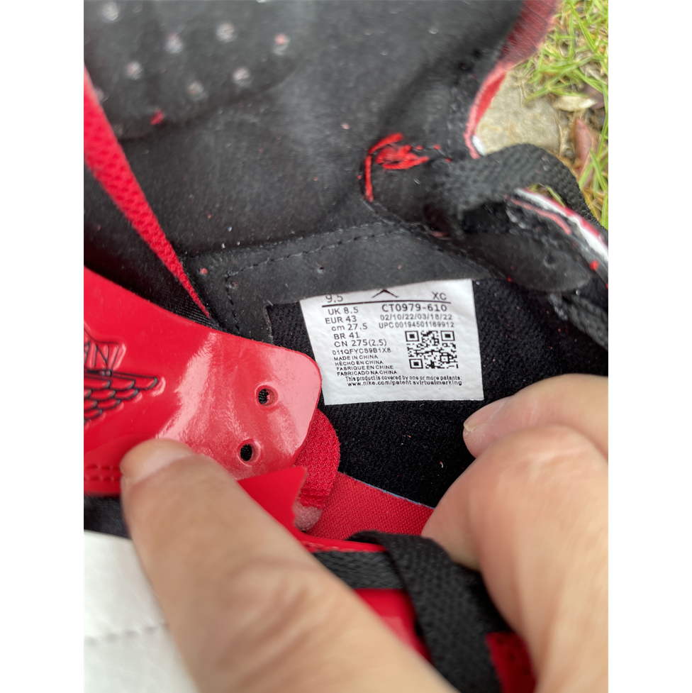 Air Jordan 1 Zoom CMFT “Bulls”  Sneaker  CT0979-610 - 