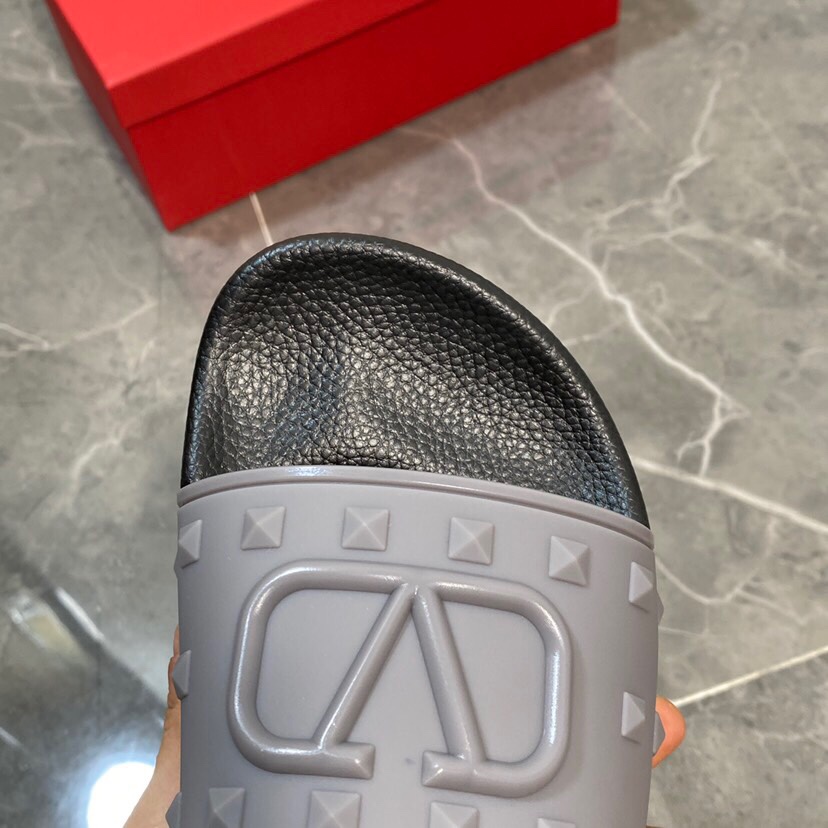Valenti  Garavani Summer V Logo Singature Sandal In Grey - PerfectKickZ