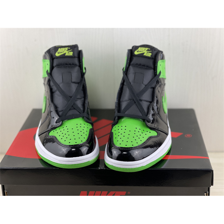 Air Jordan 1 High Sneaker - 