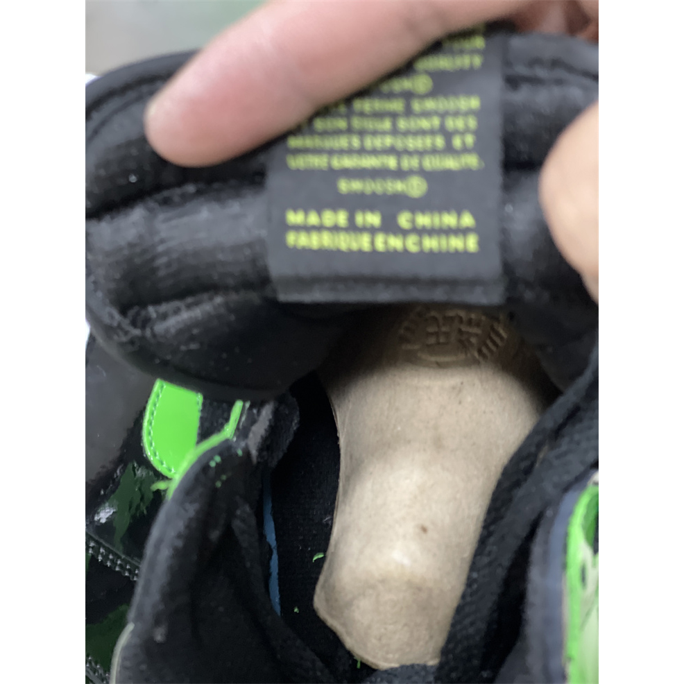 Air Jordan 1 High Sneaker - 