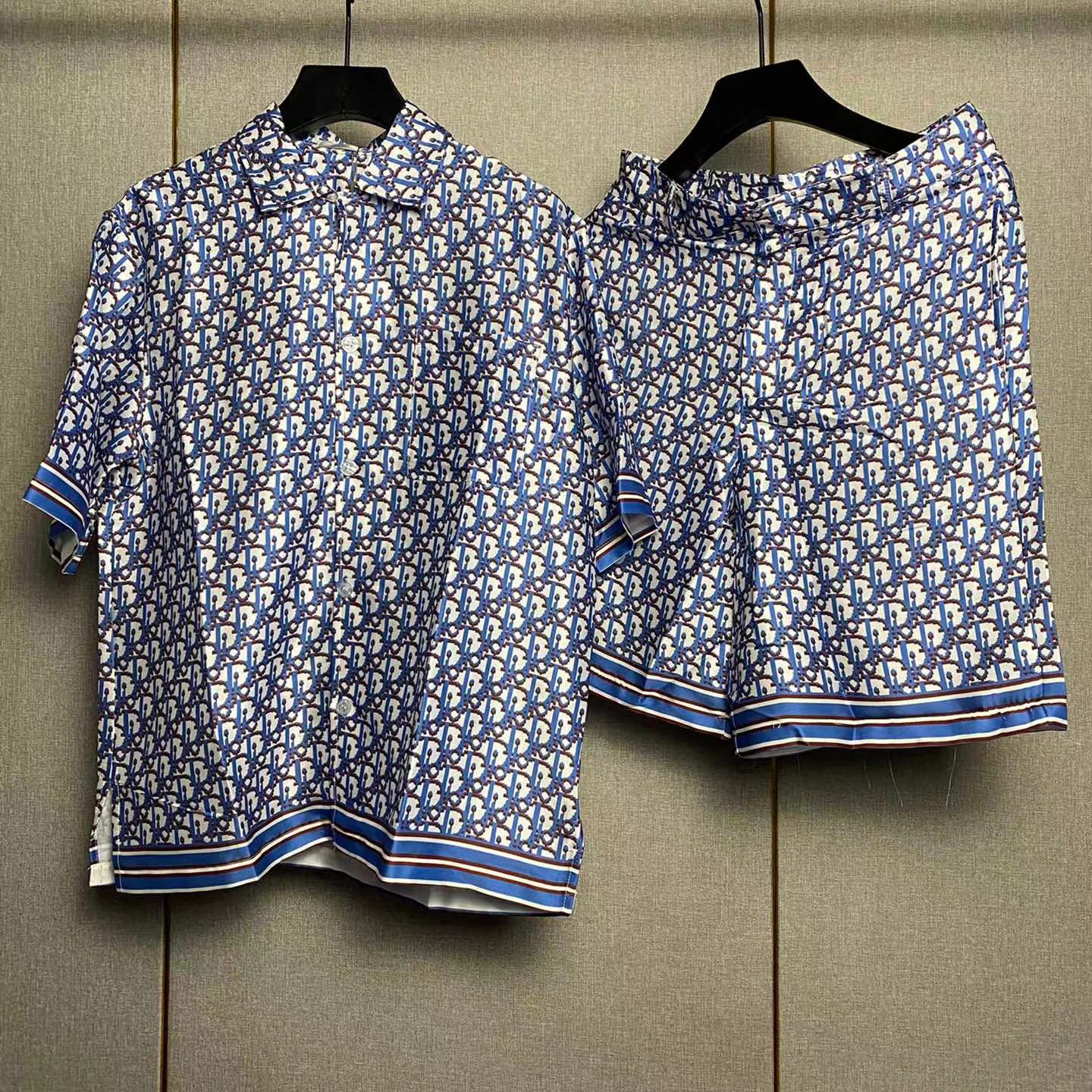 Dior Oblique Pixel Short-Sleeved Shirt And Shorts - PerfectKickZ