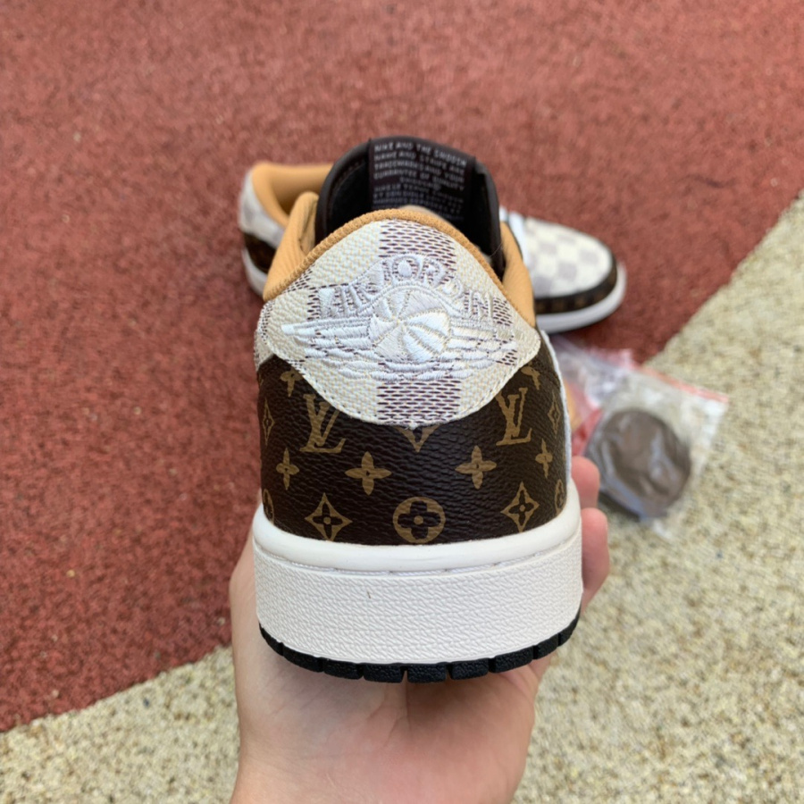 Travis Scott x Nike Air Jordan 1 Low AJ1 Sneaker DM7866-116 - PerfectKickZ