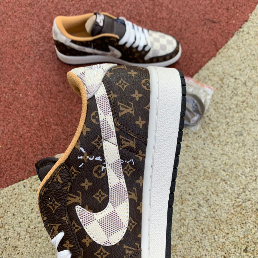 Travis Scott x Nike Air Jordan 1 Low AJ1 Sneaker DM7866-116 - PerfectKickZ