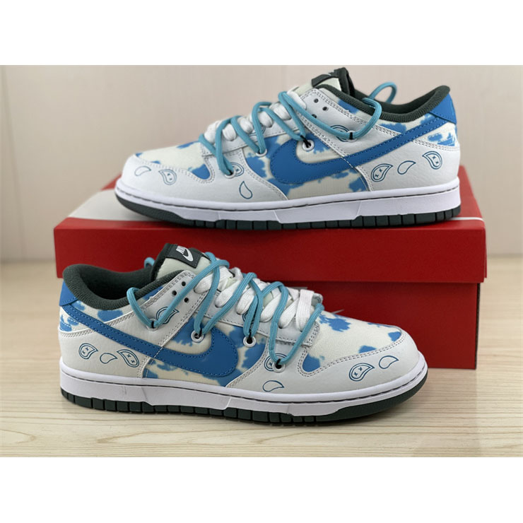 Nike Dunk SE Low Sneaker DH0957-100 - PerfectKickZ