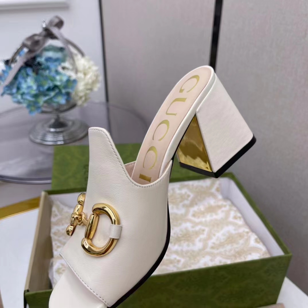 Gucci Women's slide sandal with Horsebit - PerfectKickZ