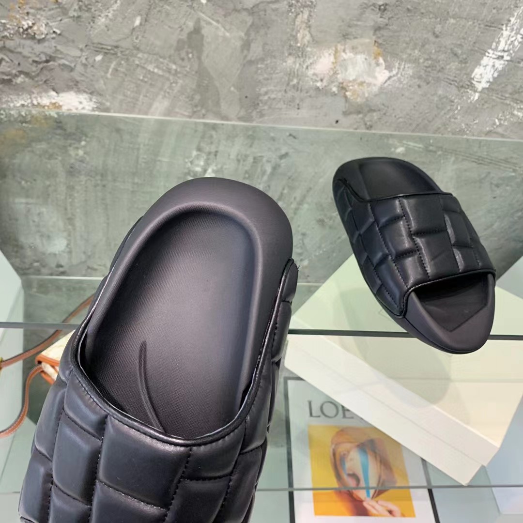 Balmain B-IT Quilted Leather Slides - PerfectKickZ